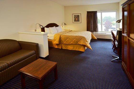 Baymont By Wyndham Warrenton Hotel Exterior photo